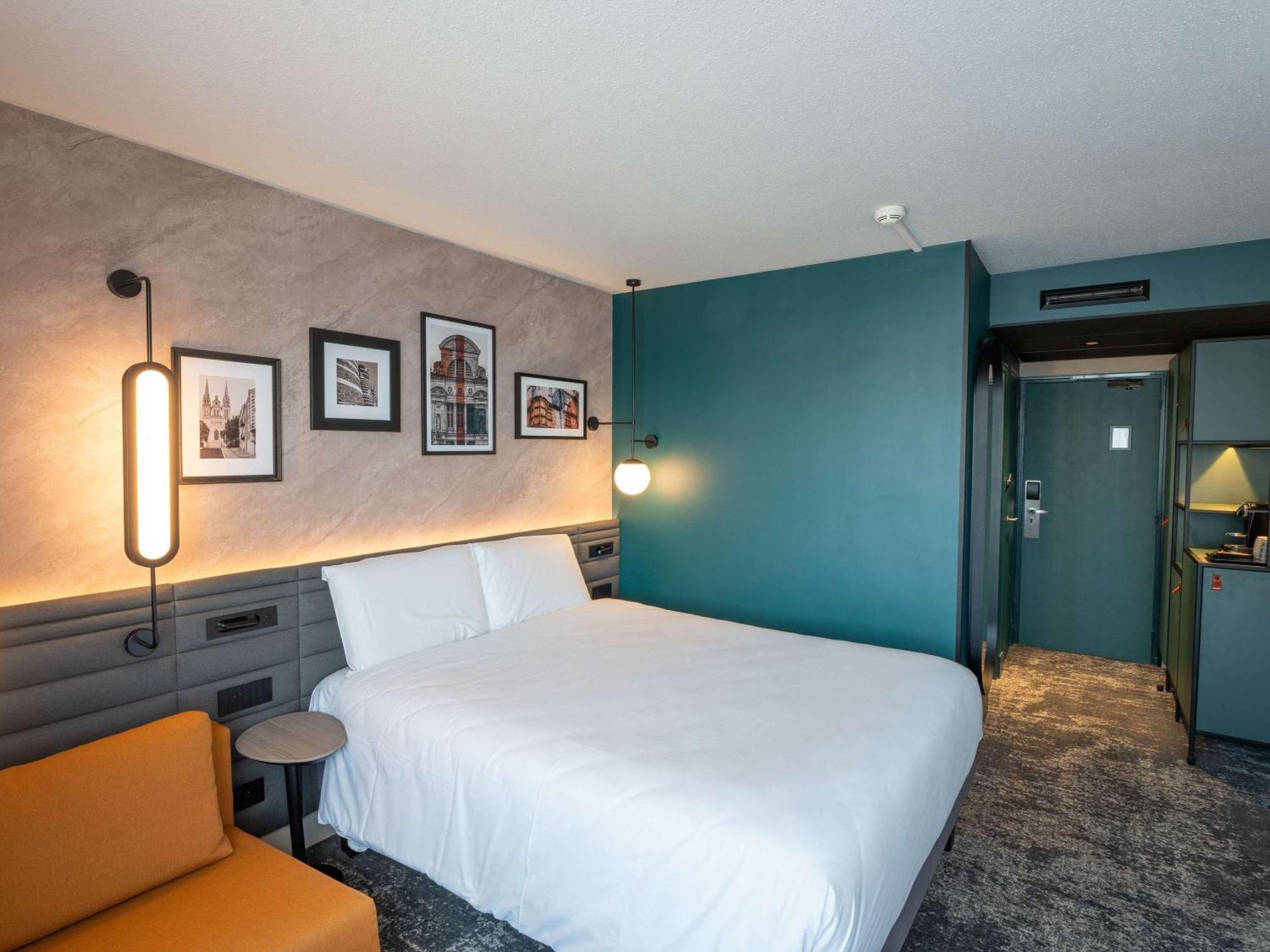 Hotel Mercure Angers Lac De Maine Exterior foto